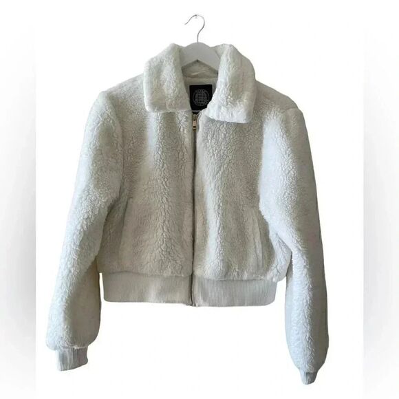 Urban Outfitter Sherpa Fuzzy Zip Up Cropped Ivory Womens Jacket SZ M - Picture 1 of 13